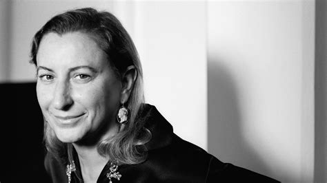 il nome della stilista a capo dell impero prada|Miuccia Prada: la nostra intervista a una designer speciale.